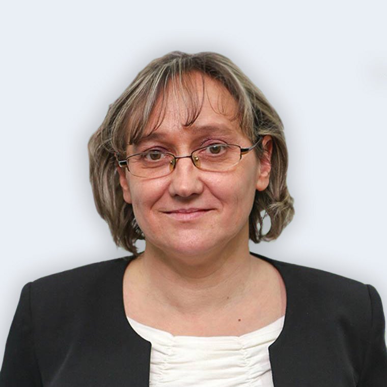Andrea Dézsi, Leitende Messtechnik-Ingenieurin